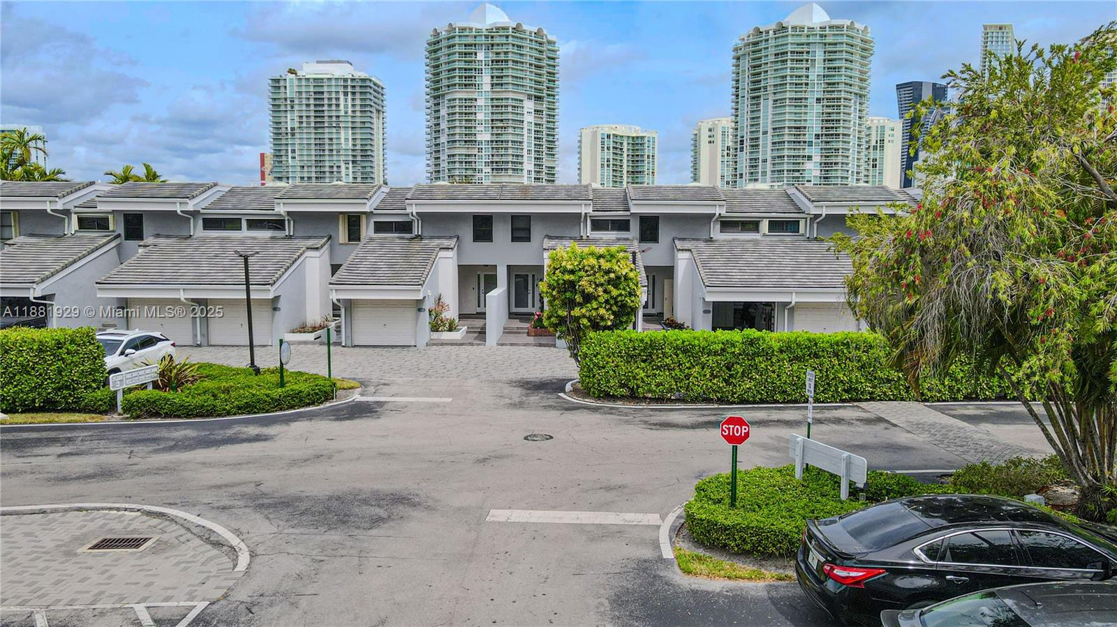 231 Poinciana Dr Sunny Isles Beach, FL 33160