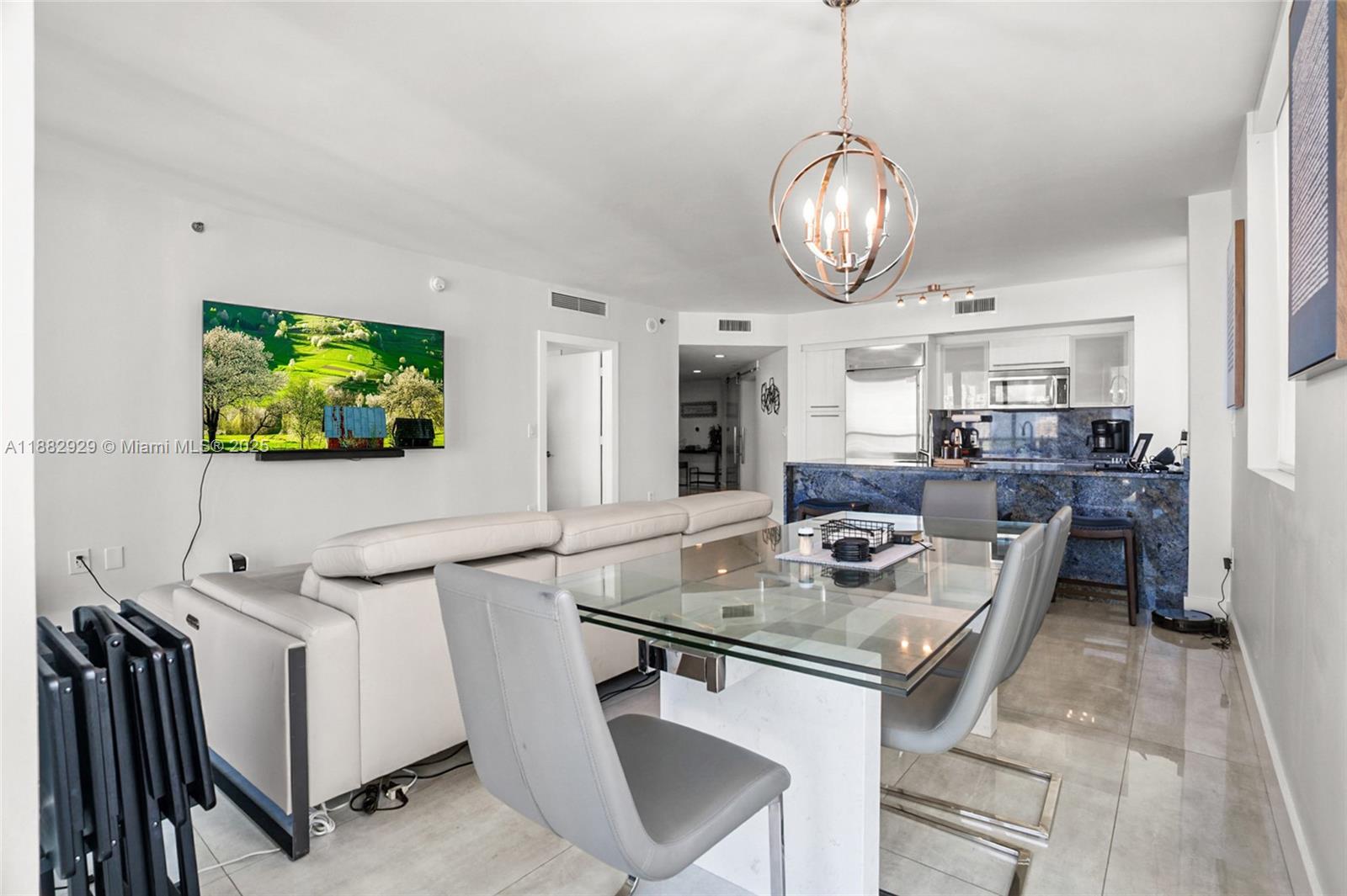 image 500 Brickell19