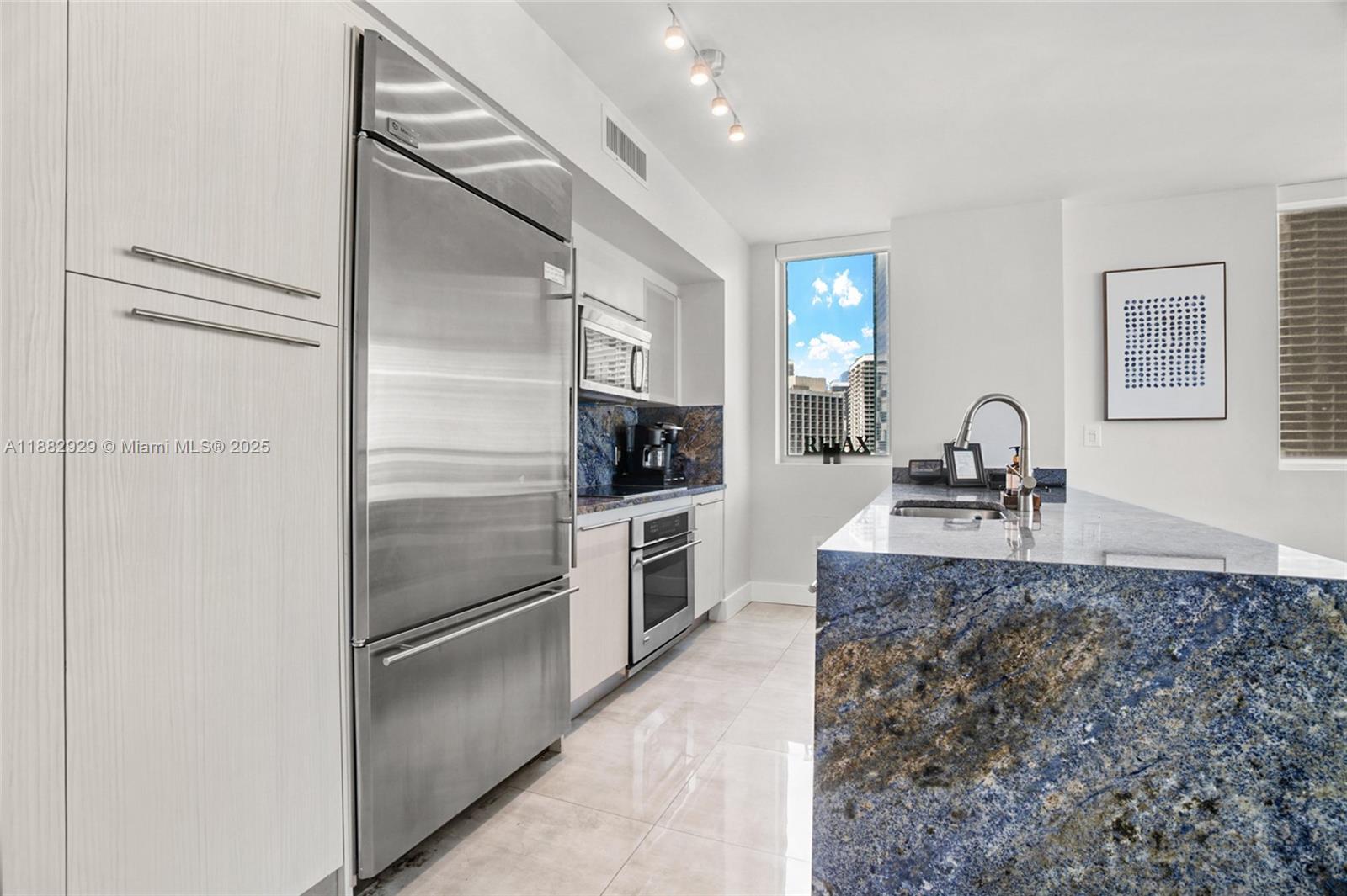 image 500 Brickell21