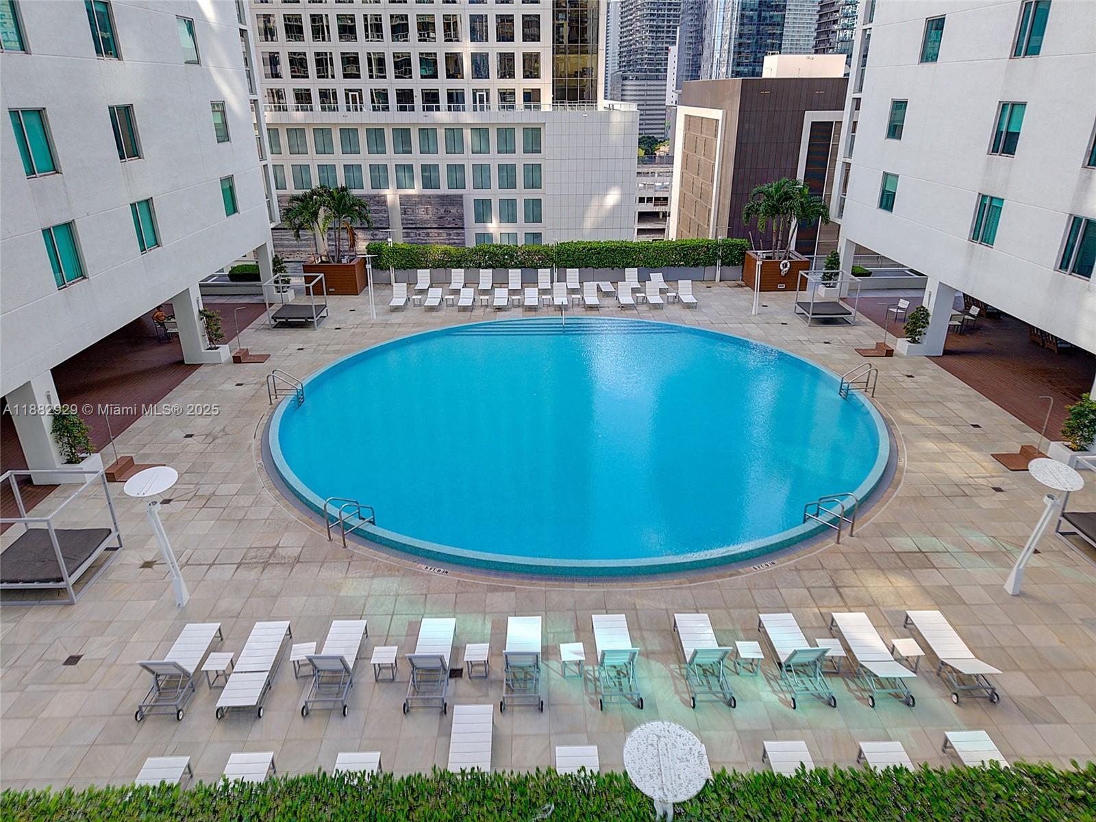 image 500 Brickell35
