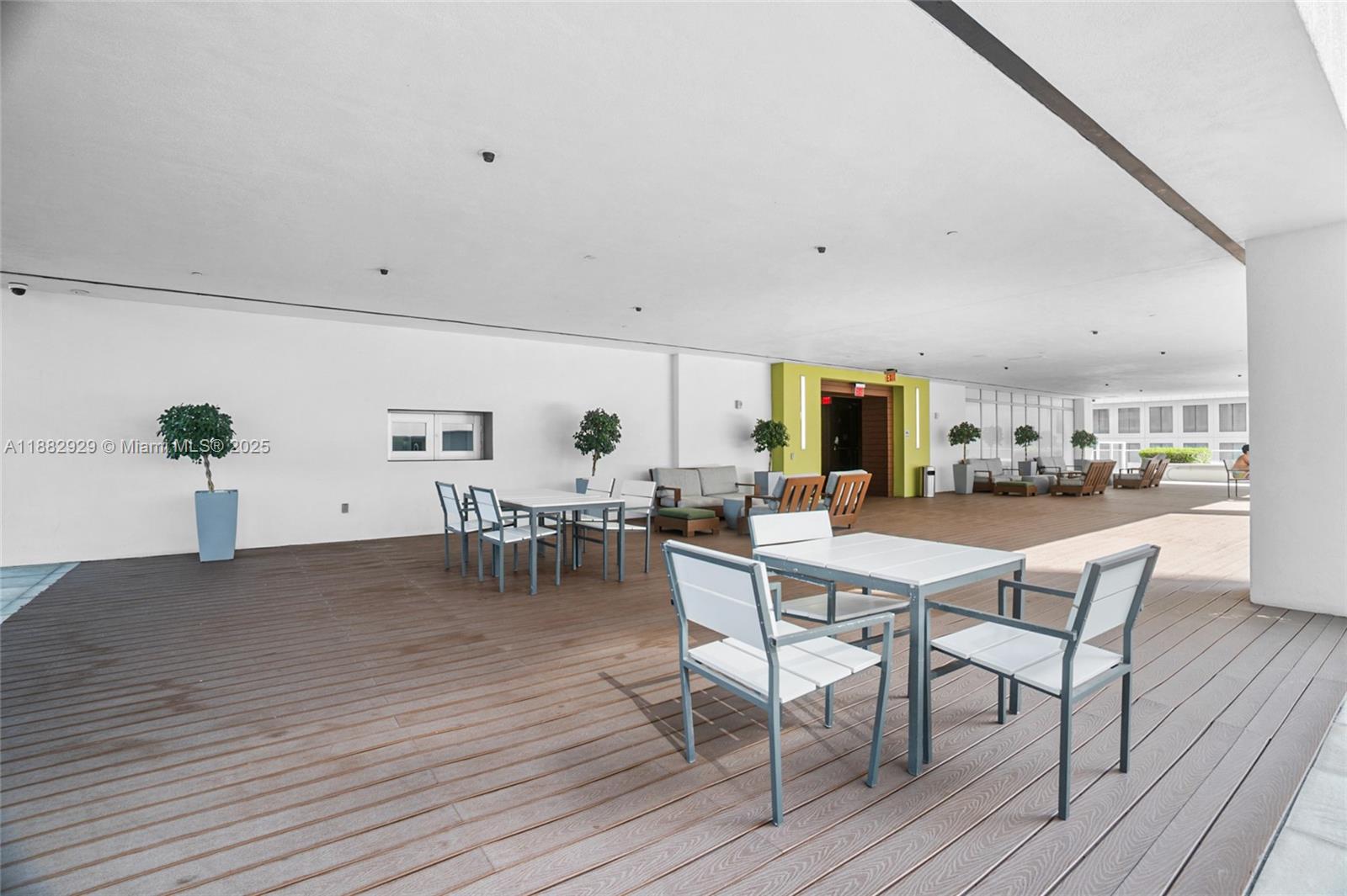image 500 Brickell43