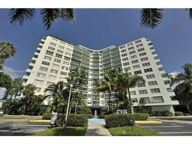 3301 NE 5th Ave #802