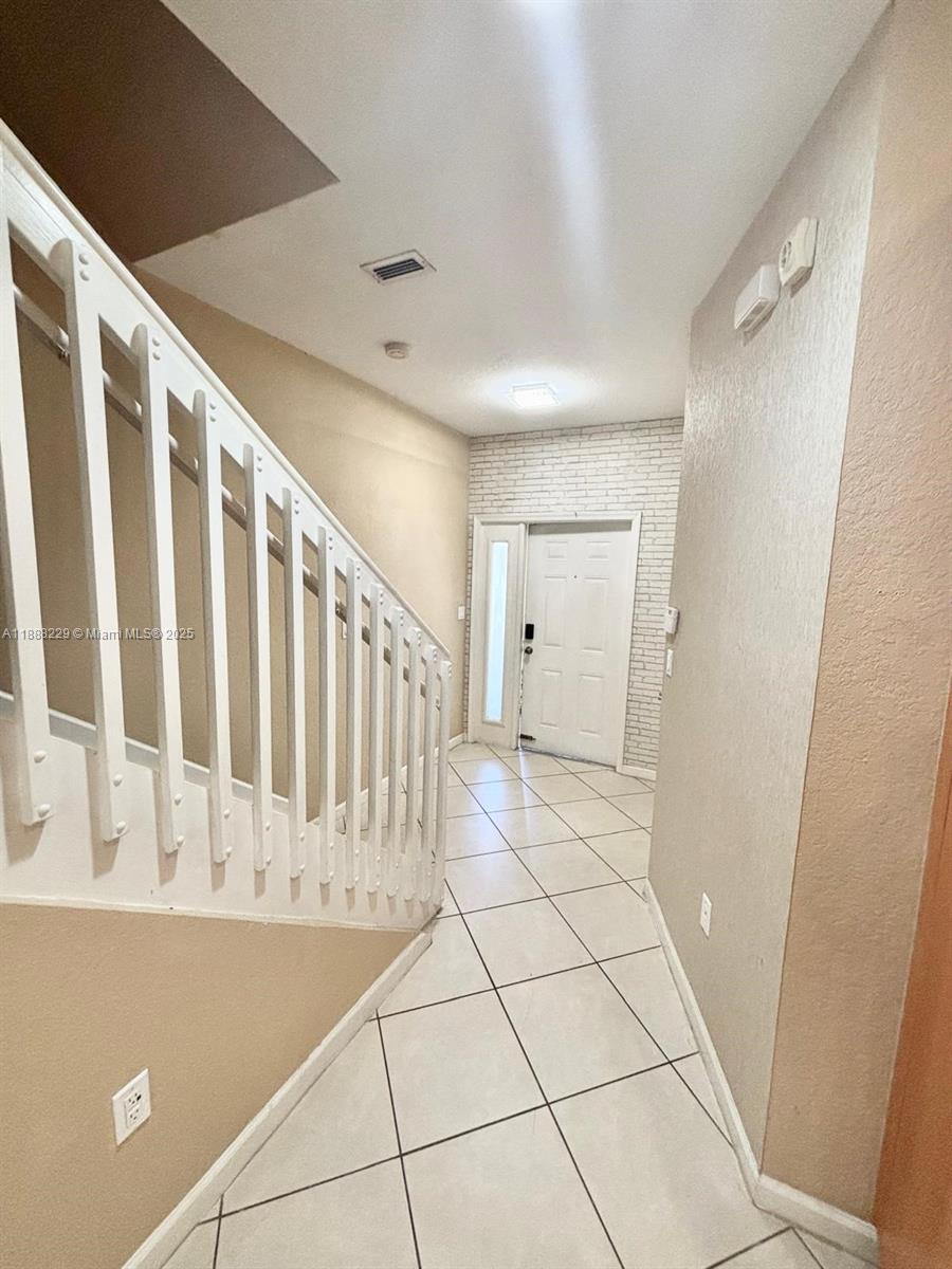 2429 NW 31st Ct #2429,Oakland Park, FL 33309