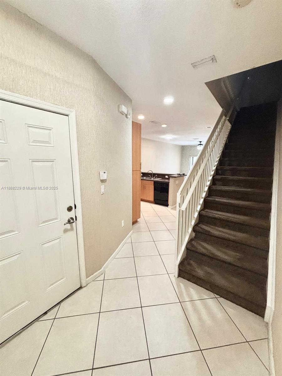 2429 NW 31st Ct #2429,Oakland Park, FL 33309