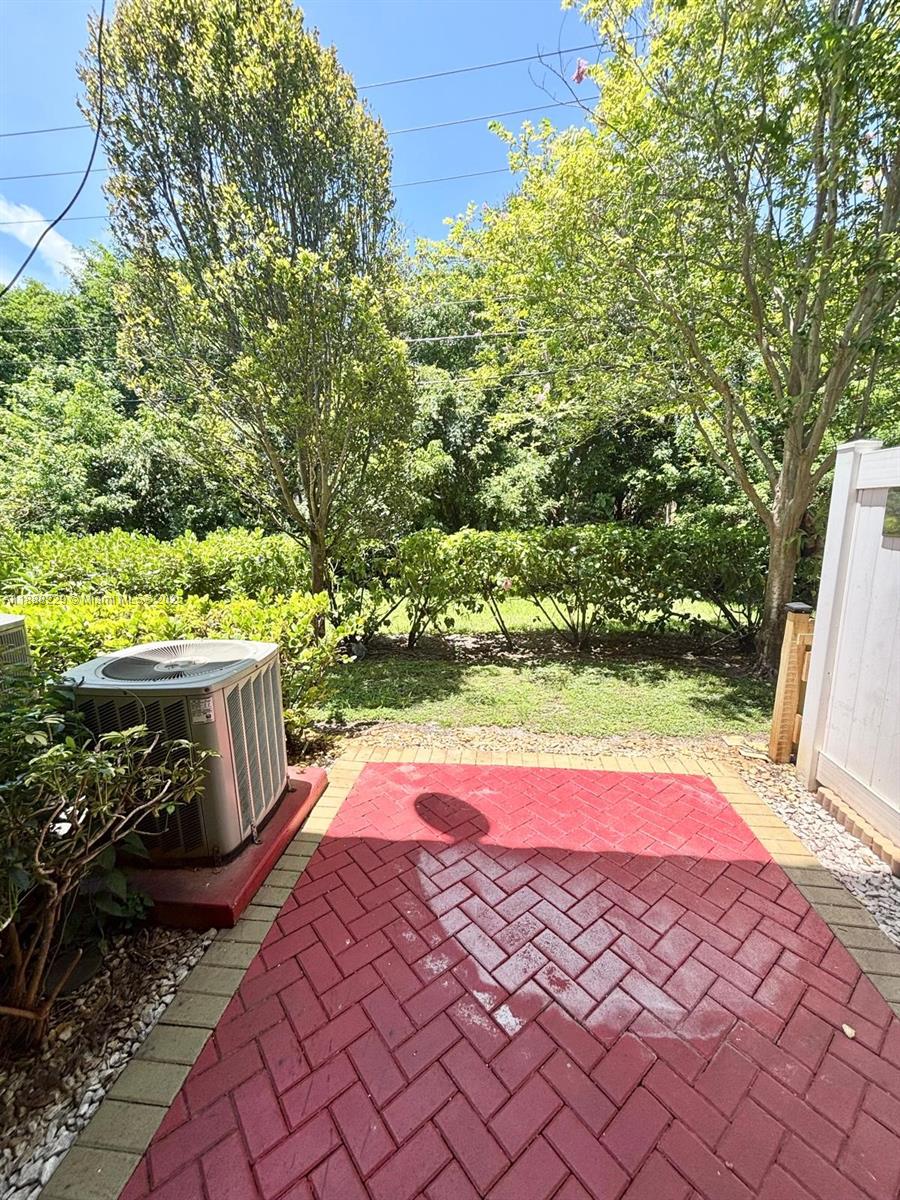 2429 NW 31st Ct #2429,Oakland Park, FL 33309