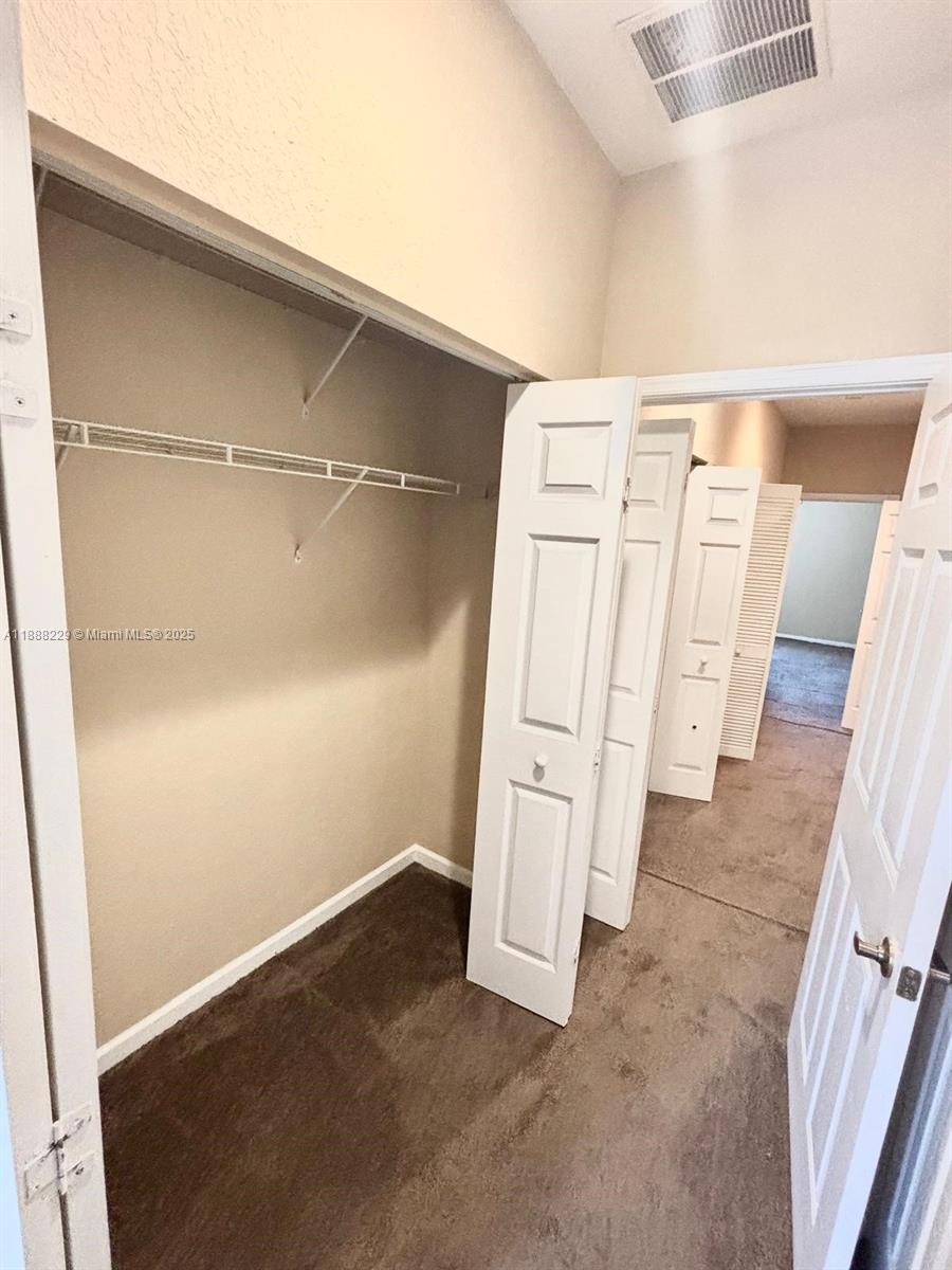 2429 NW 31st Ct #2429,Oakland Park, FL 33309