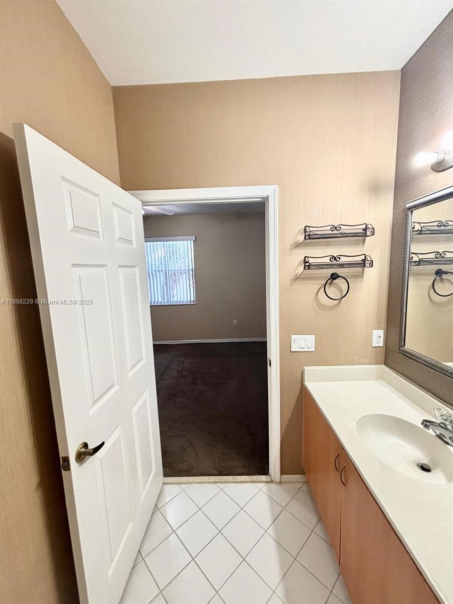 2429 NW 31st Ct #2429,Oakland Park, FL 33309