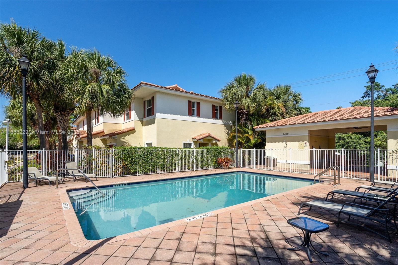 2429 NW 31st Ct #2429,Oakland Park, FL 33309