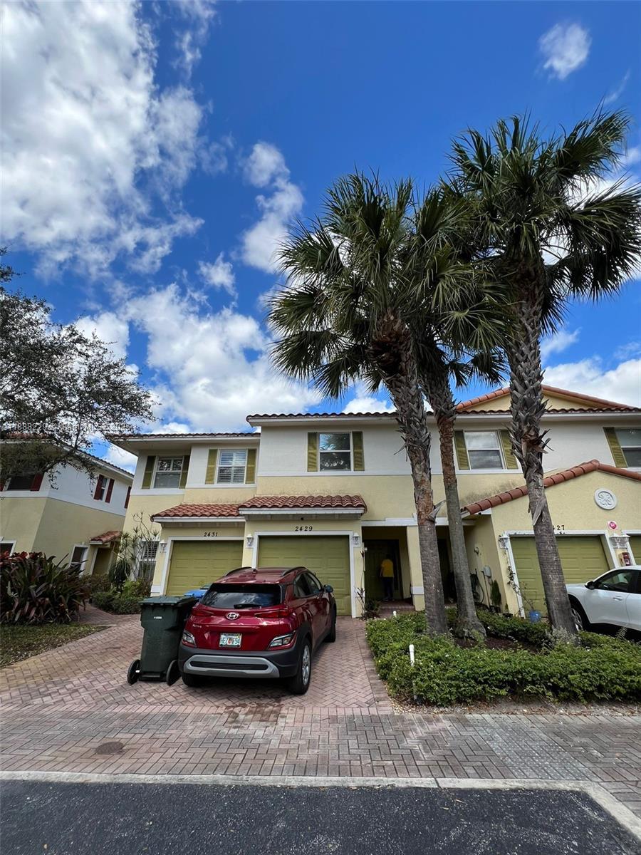 2429 NW 31st Ct #2429,Oakland Park, FL 33309