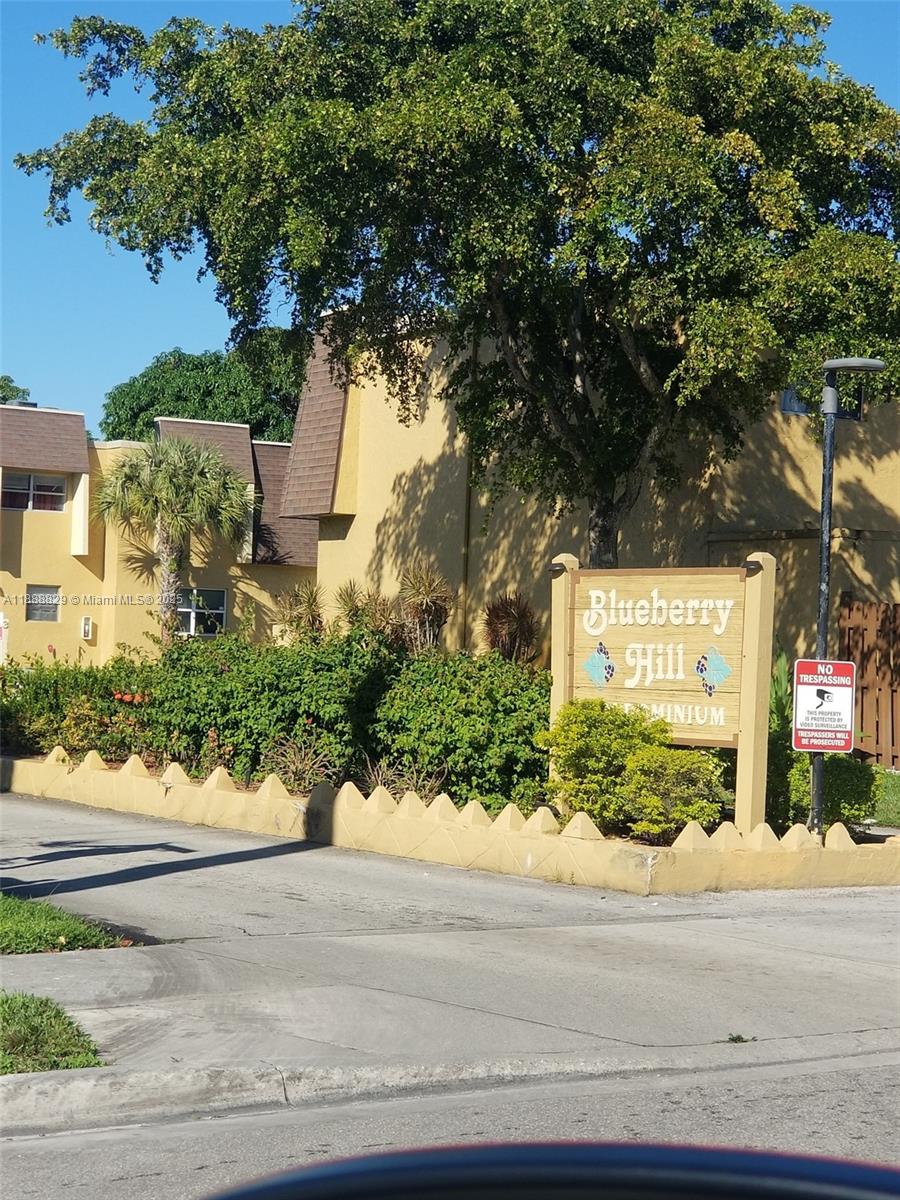 5845 Blueberry Ct #84,Lauderhill, FL 33313