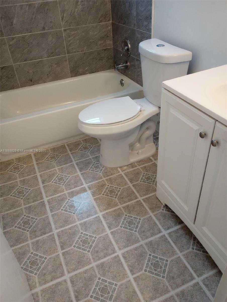 5845 Blueberry Ct #84,Lauderhill, FL 33313