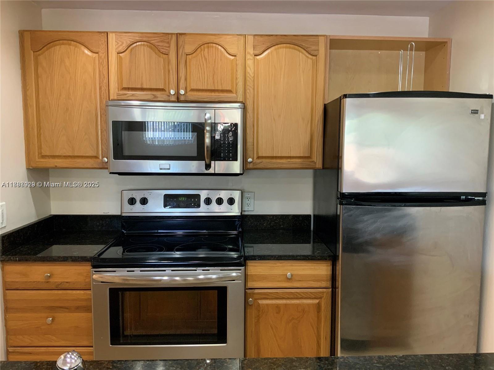 8180 Geneva Ct #224