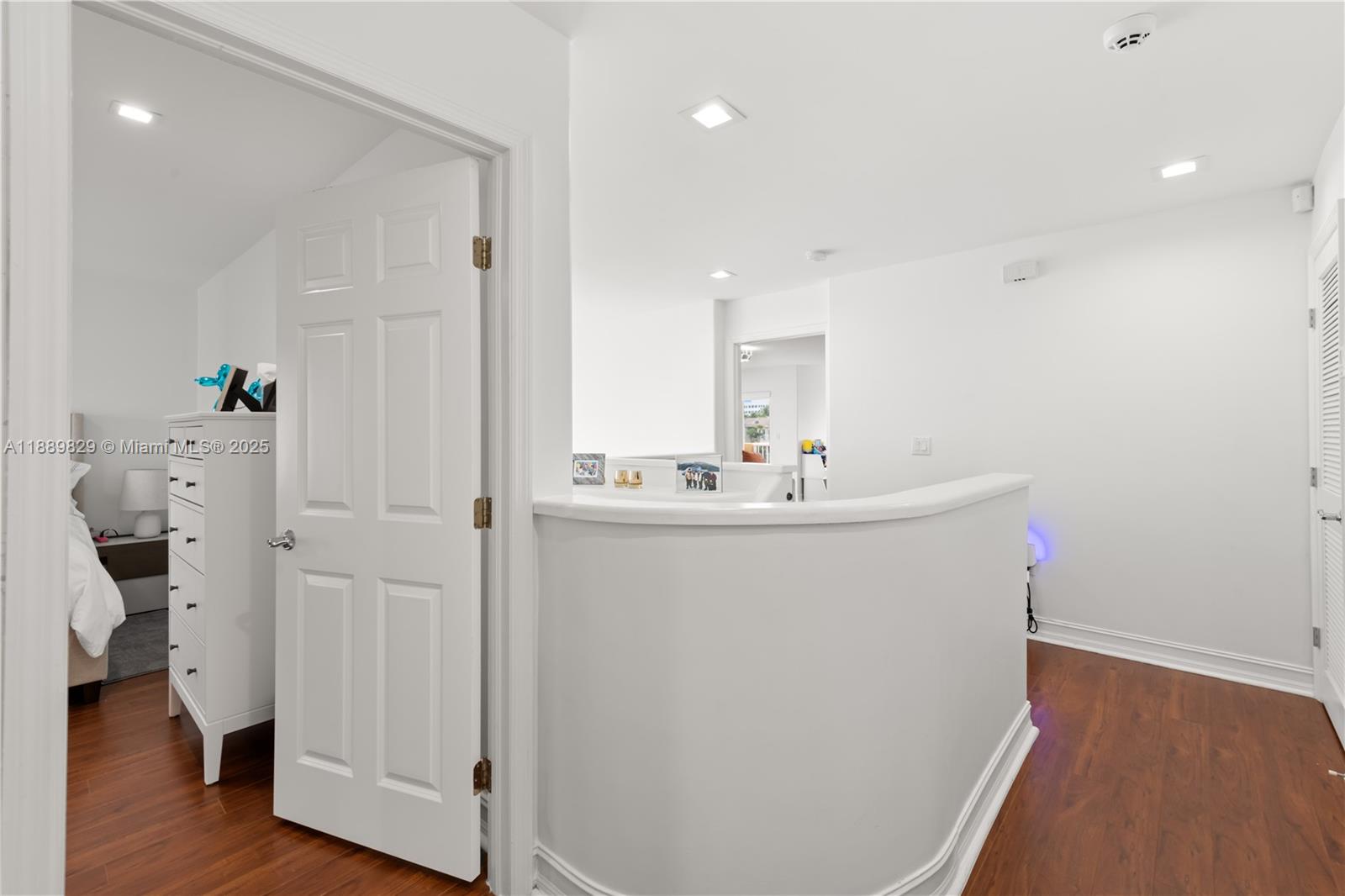 3172 NE 211th St Aventura, FL 33180