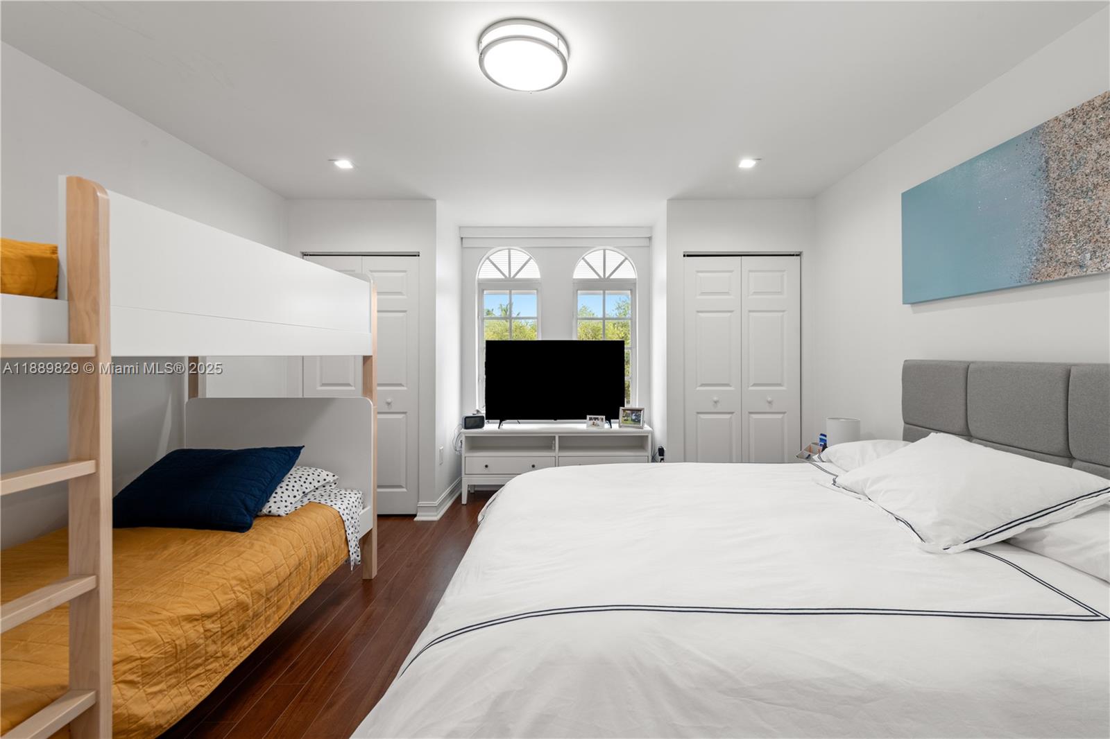 3172 NE 211th St Aventura, FL 33180