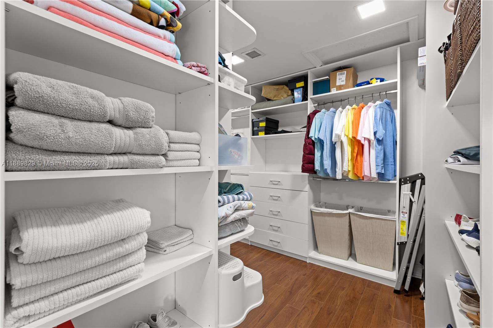 3172 NE 211th St Aventura, FL 33180