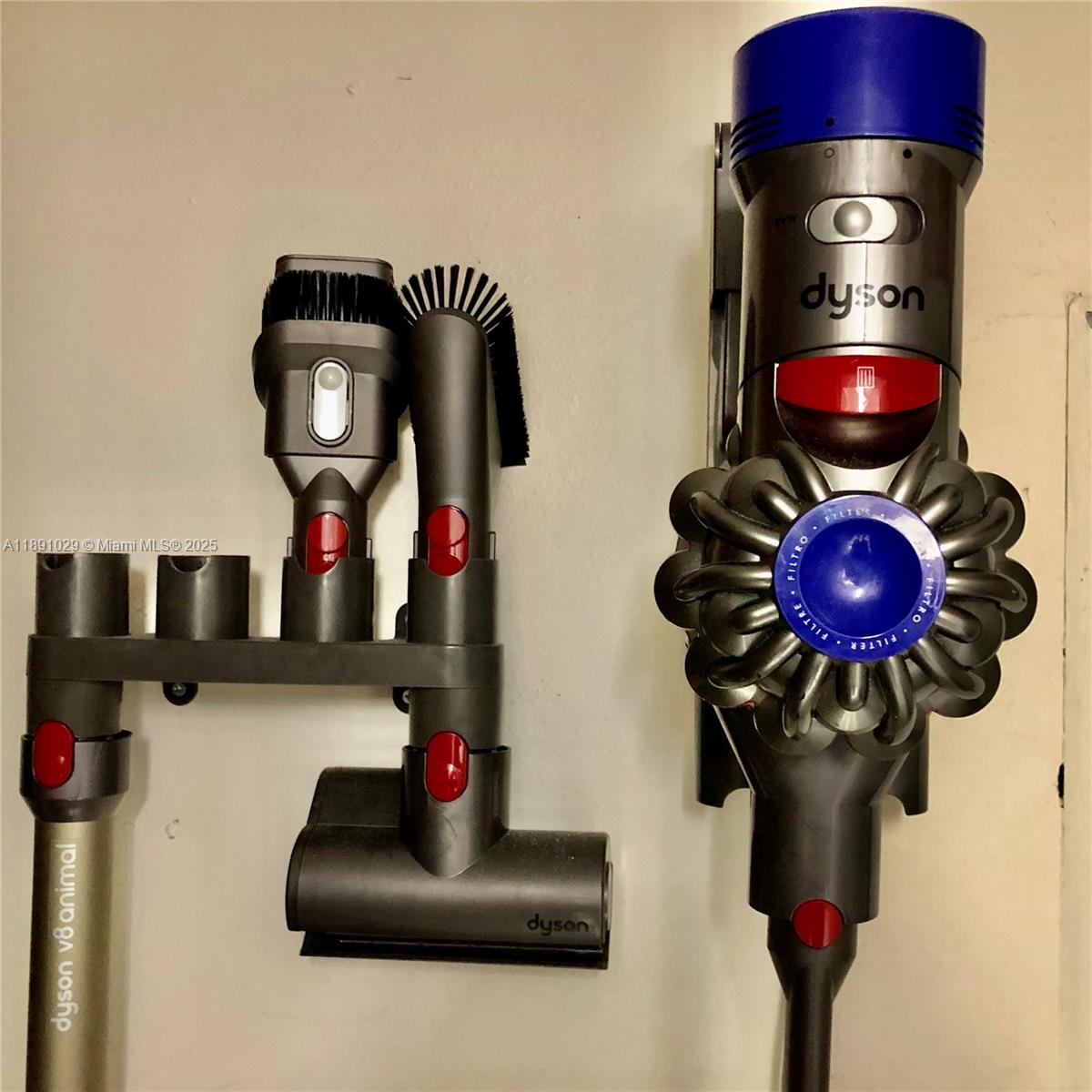 image Yacht Club At Portofino5