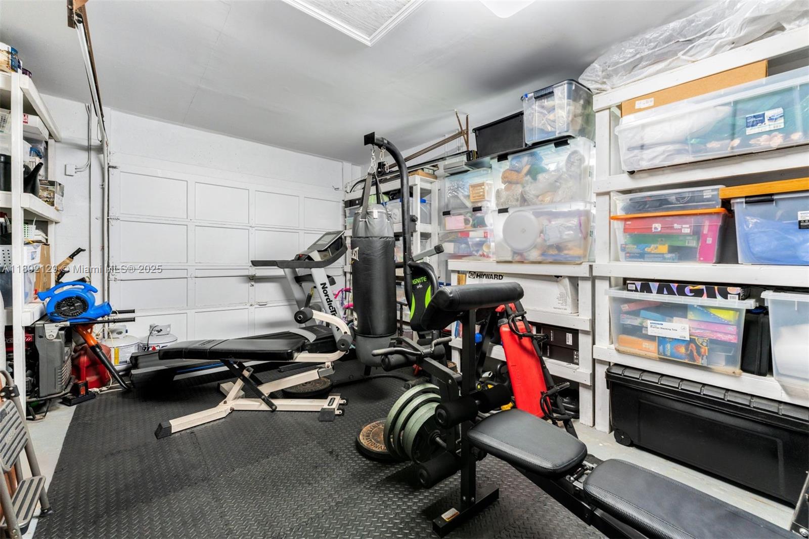 8995 SW 83rd St Miami, FL 33173