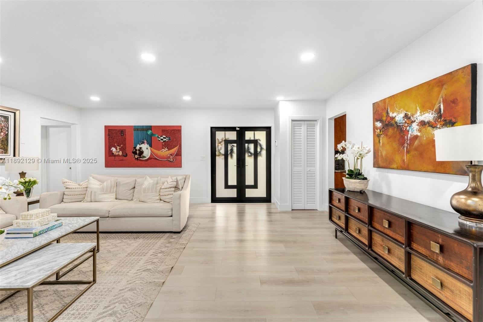 8995 SW 83rd St Miami, FL 33173