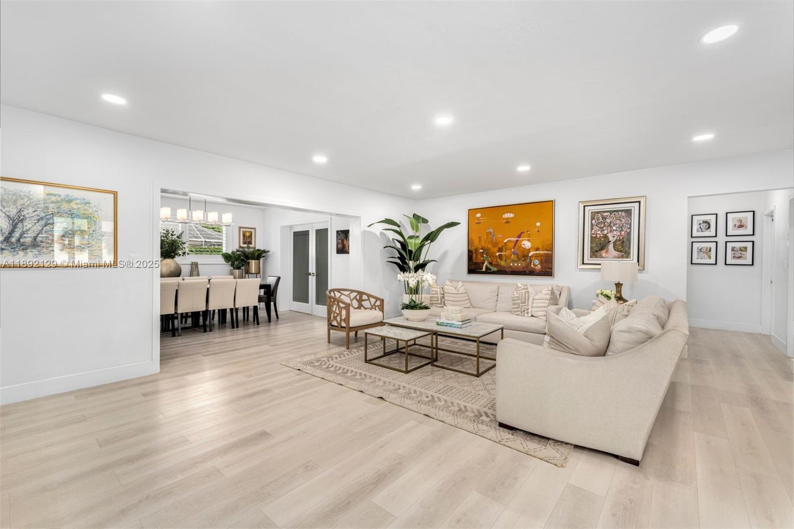 8995 SW 83rd St Miami, FL 33173