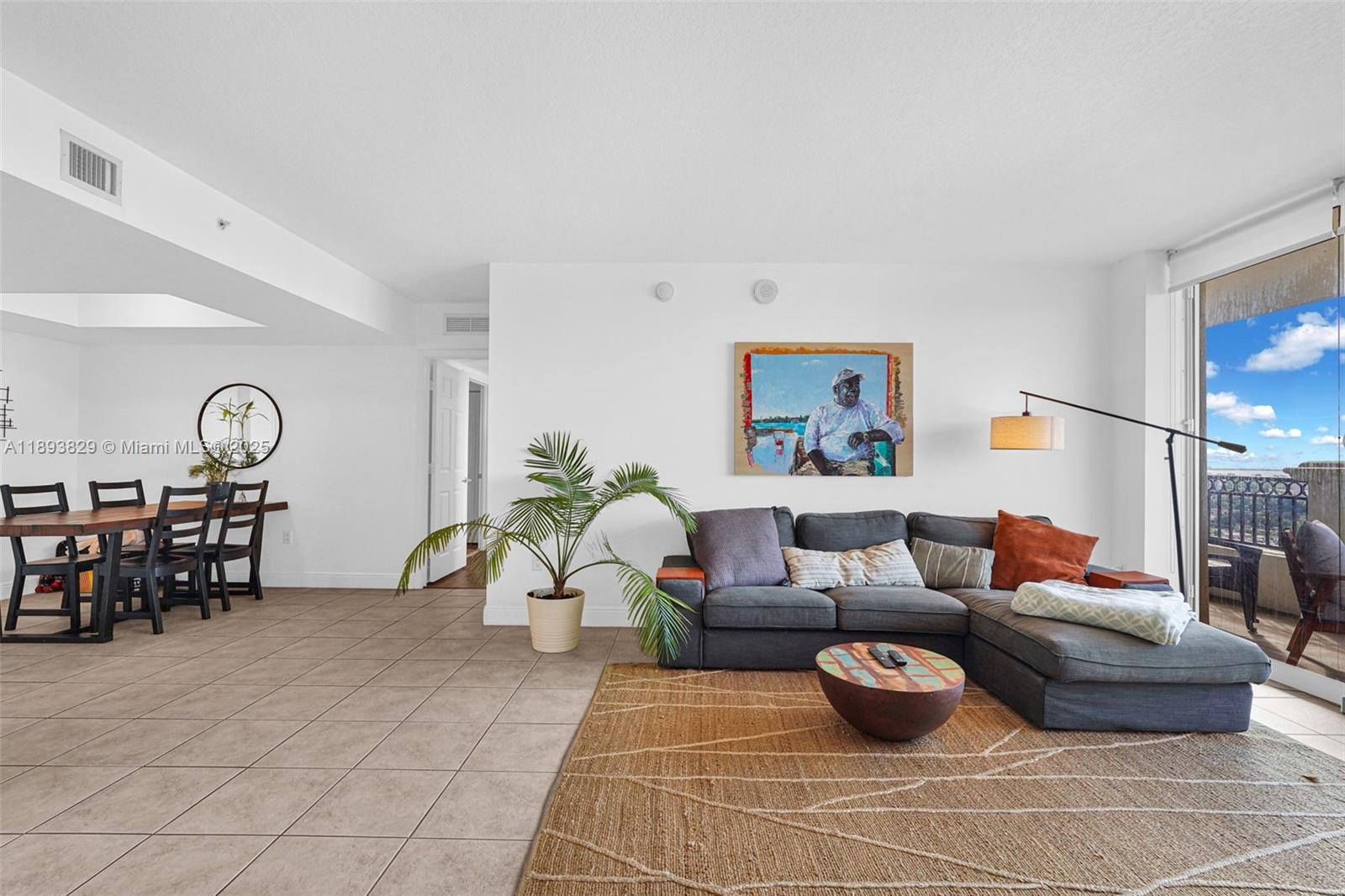 image Gables Marquis Condo17