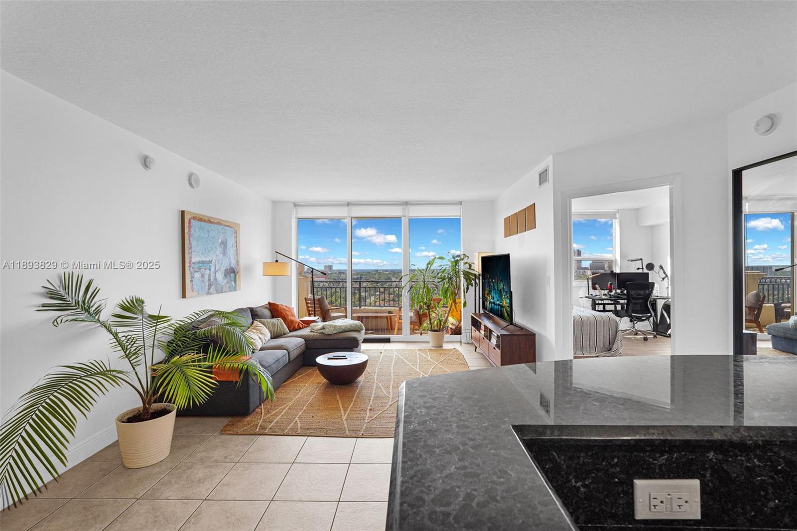 image Gables Marquis Condo30