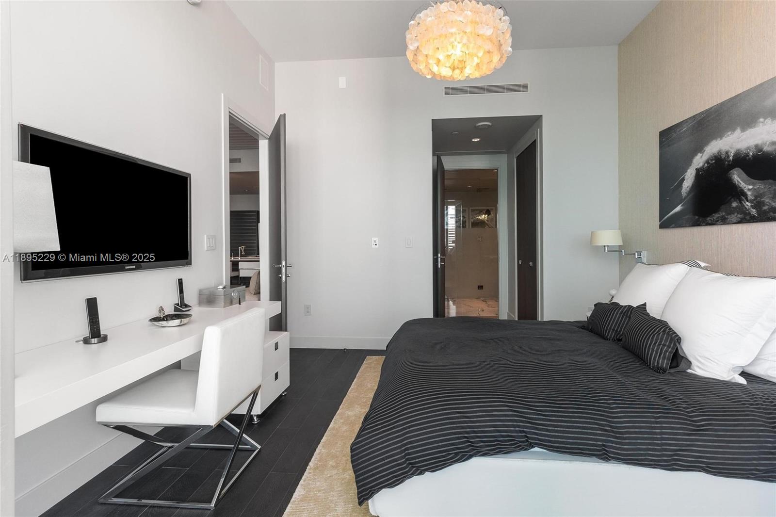 image Epic West Condo17