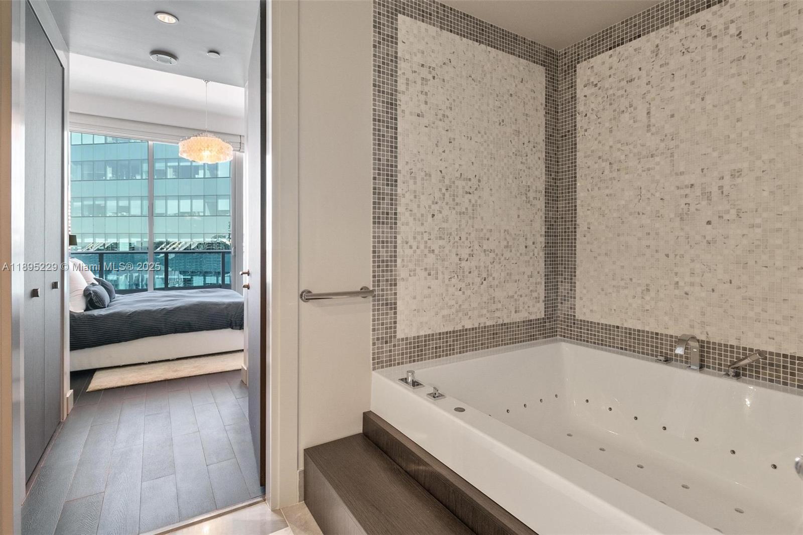 image Epic West Condo22