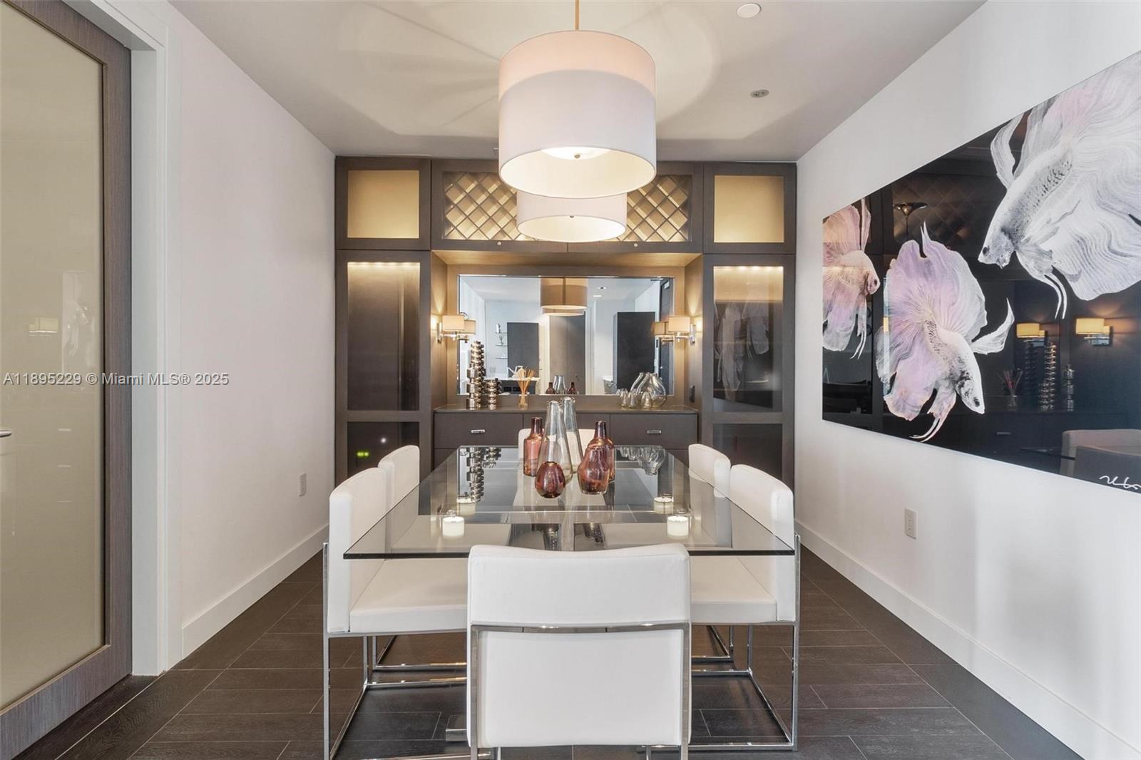 image Epic West Condo2