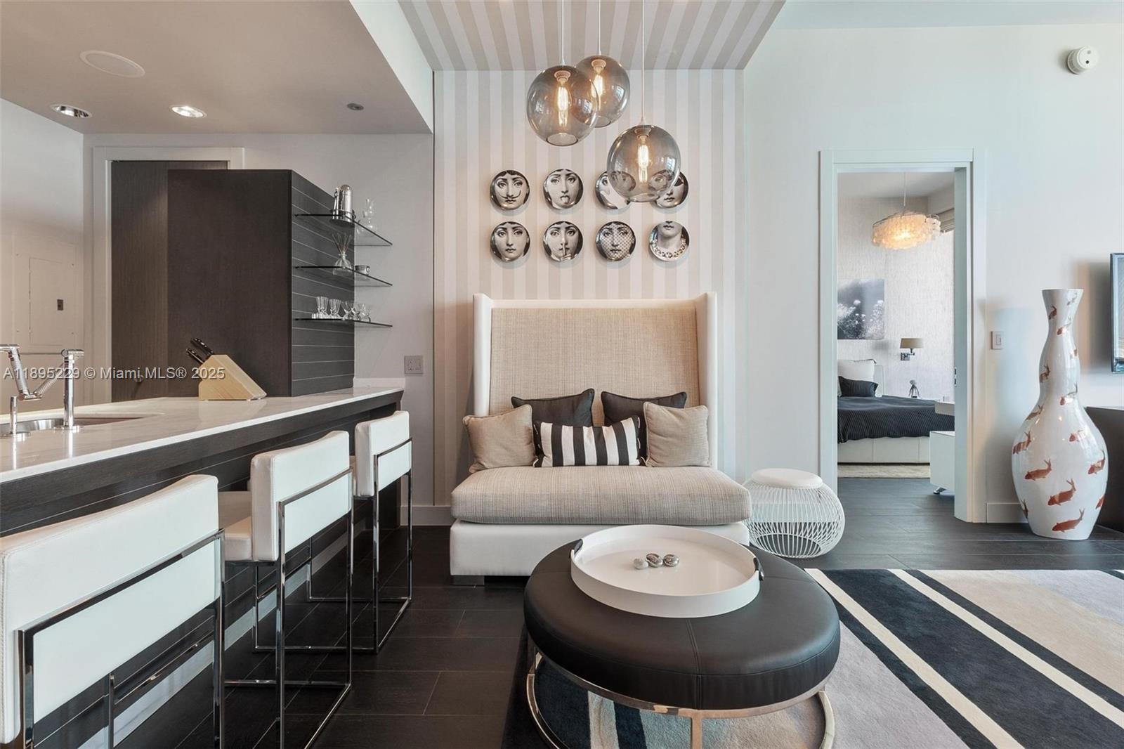 image Epic West Condo5