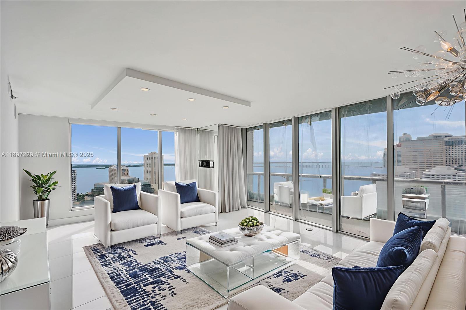 image Icon Brickell9