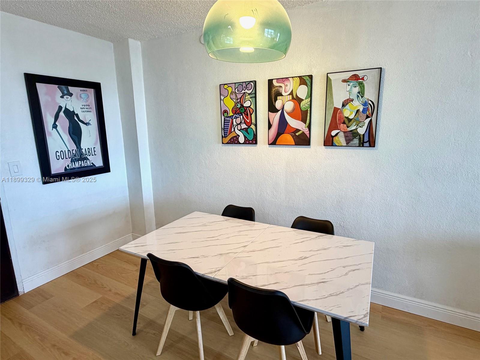 1500 Bay Rd #1274S Miami Beach, FL 33139 1500 Bay Rd #1274S Miami Beach, FL 33139