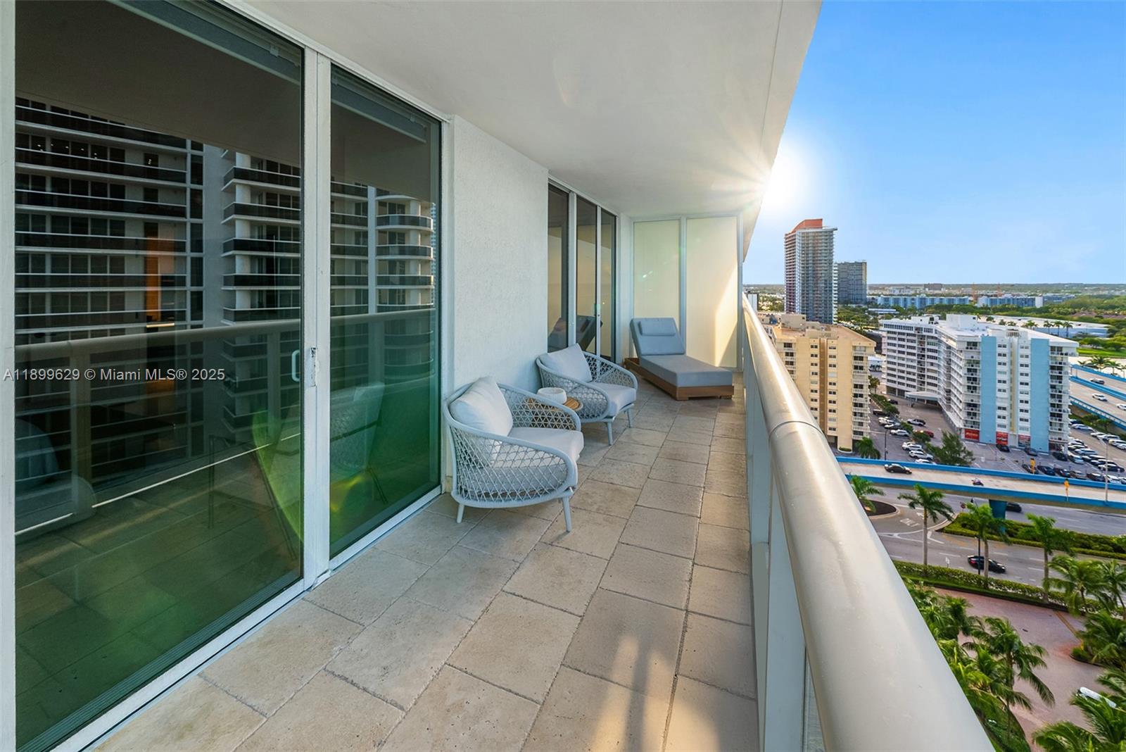 image The Beach Club Two Condo10