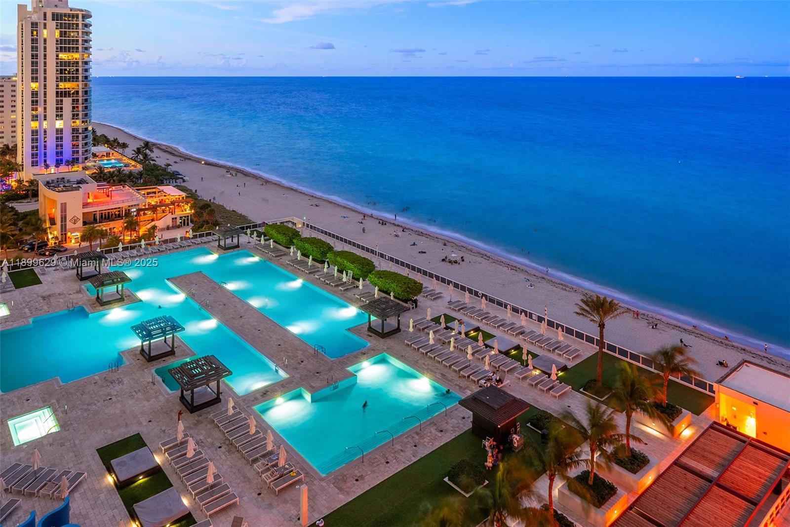 image The Beach Club Two Condo13