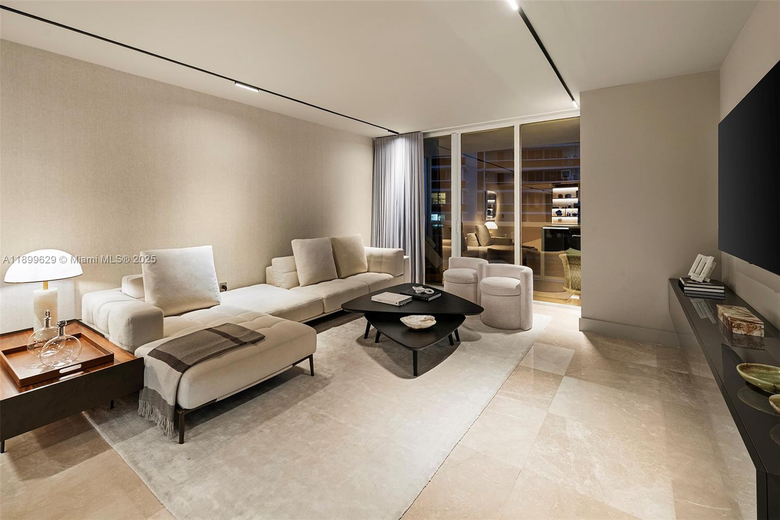 image The Beach Club Two Condo18