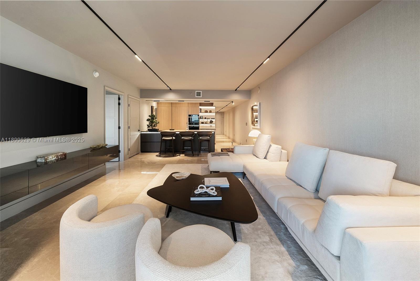 image The Beach Club Two Condo1