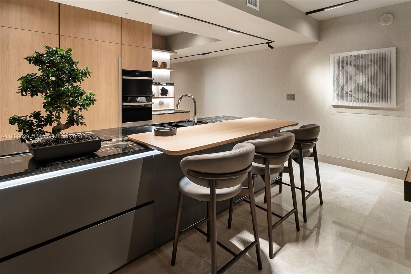 image The Beach Club Two Condo21