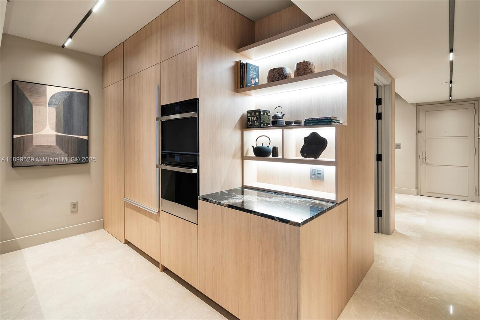 image The Beach Club Two Condo23