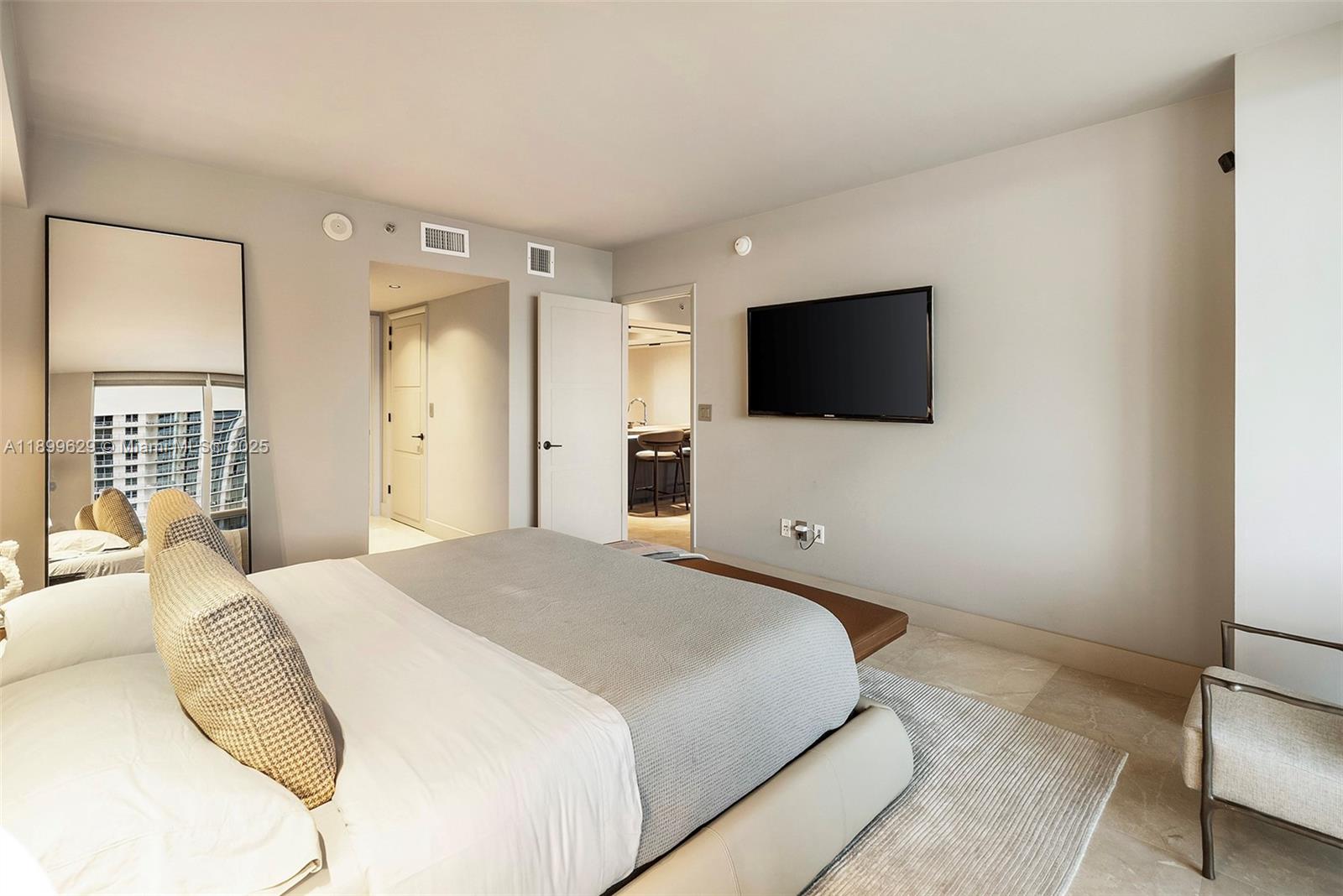 image The Beach Club Two Condo26