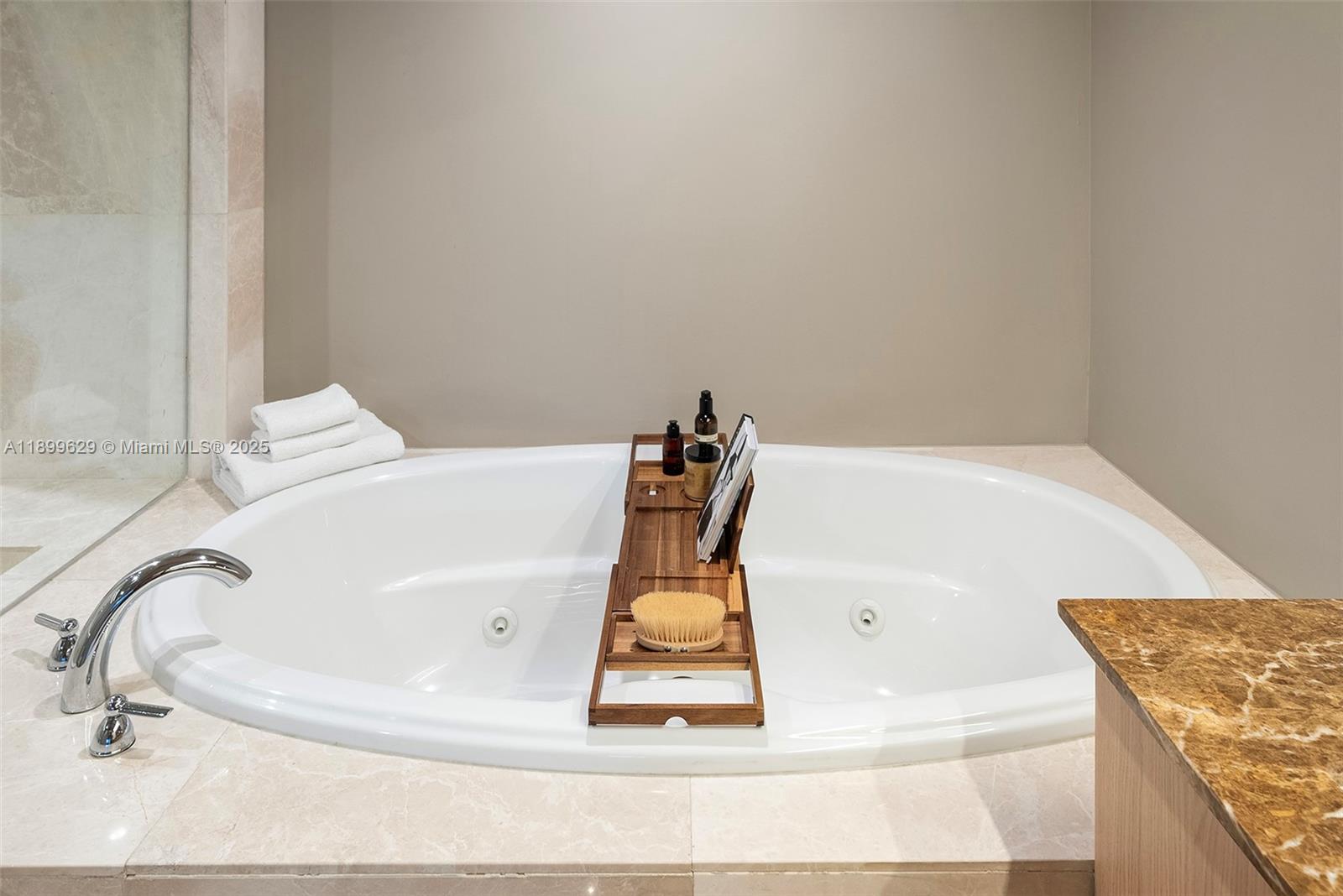 image The Beach Club Two Condo34