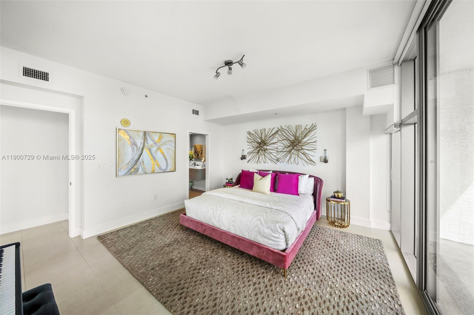 image Four Midtown18