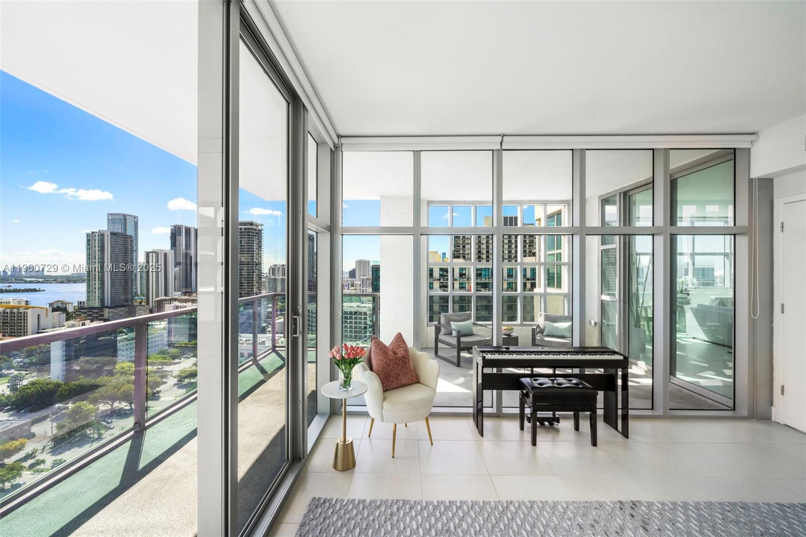image Four Midtown23