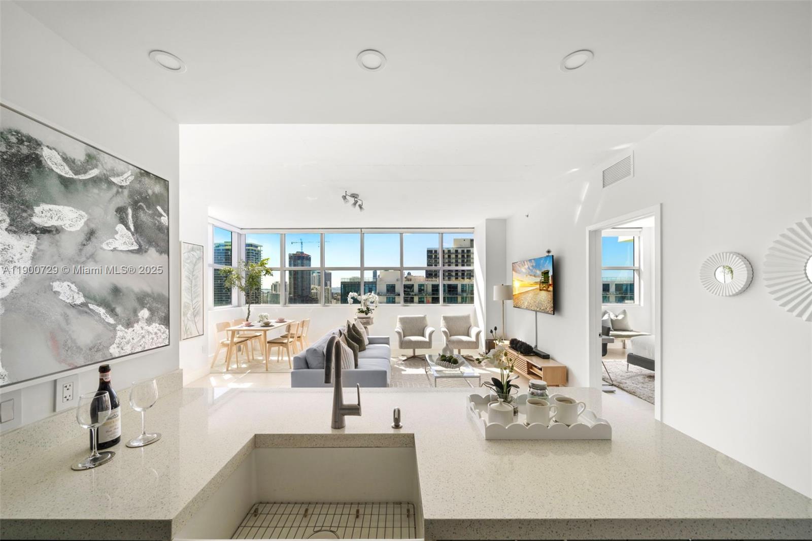 image Four Midtown8