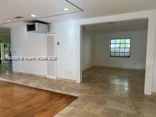 301 W Rivo Alto Dr Miami Beach, FL 33139