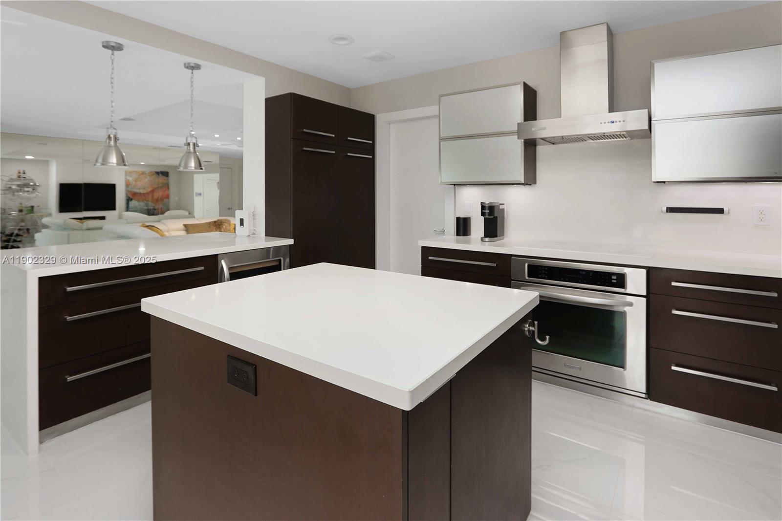 404 Coconut Isle Dr Fort Lauderdale, FL 33301