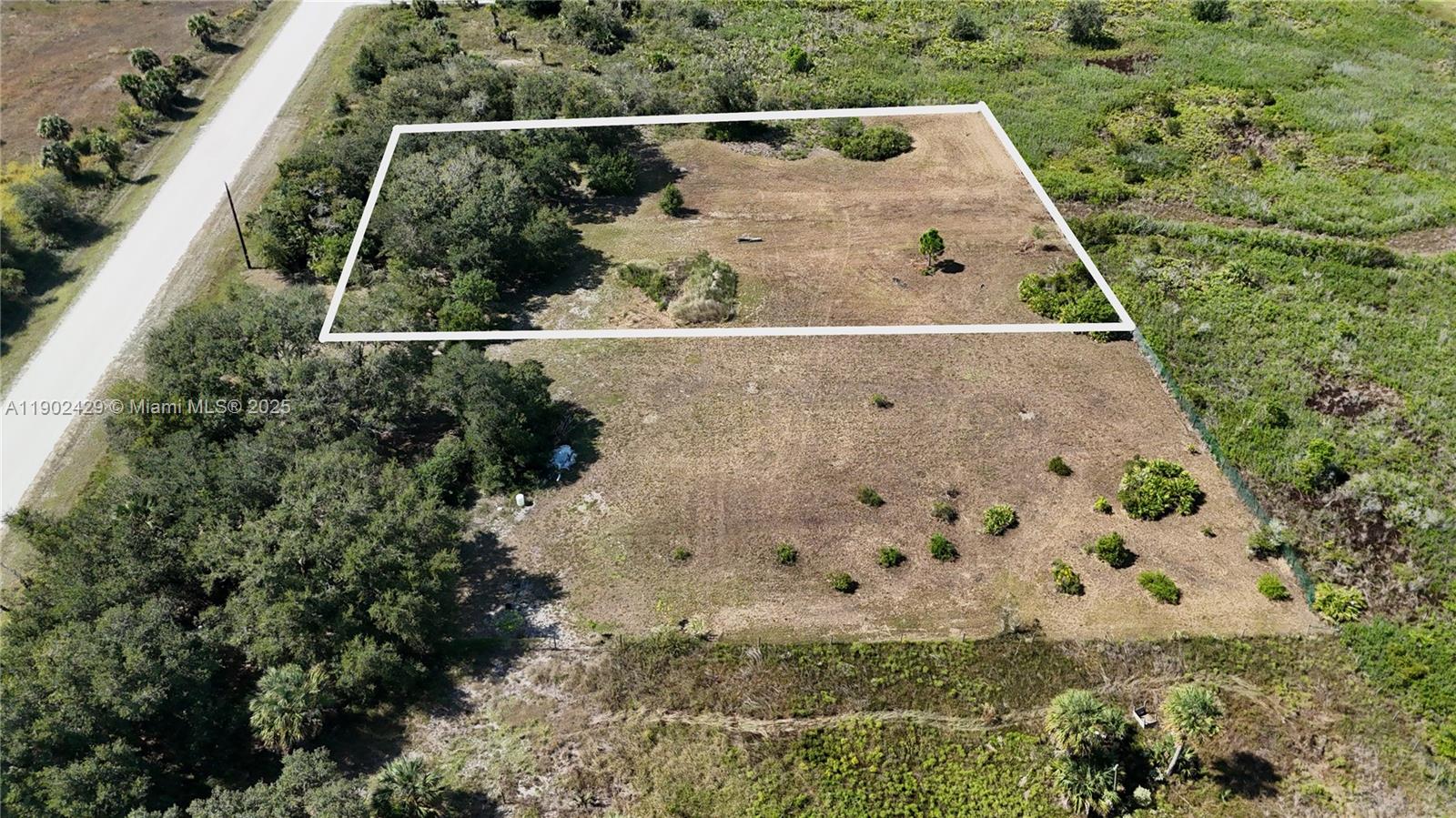 15307 NW 288th Okeechobee, FL 34972