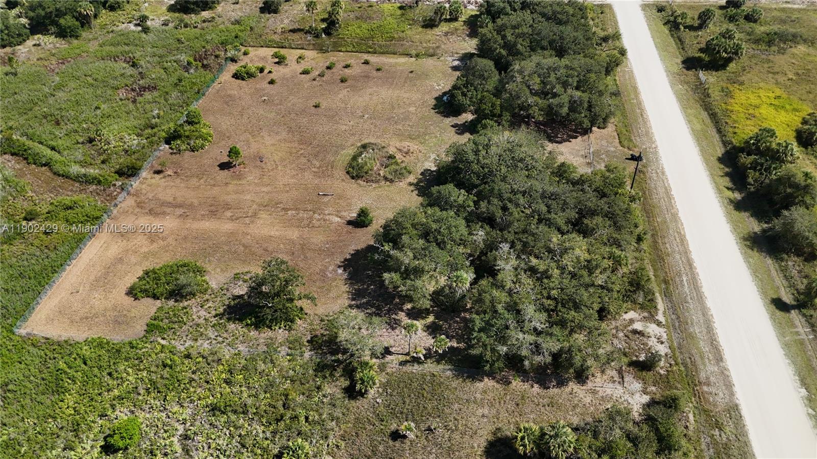 15307 NW 288th Okeechobee, FL 34972