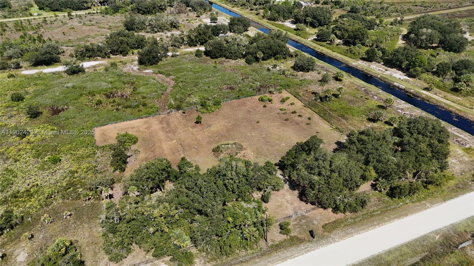 15307 NW 288th Okeechobee, FL 34972