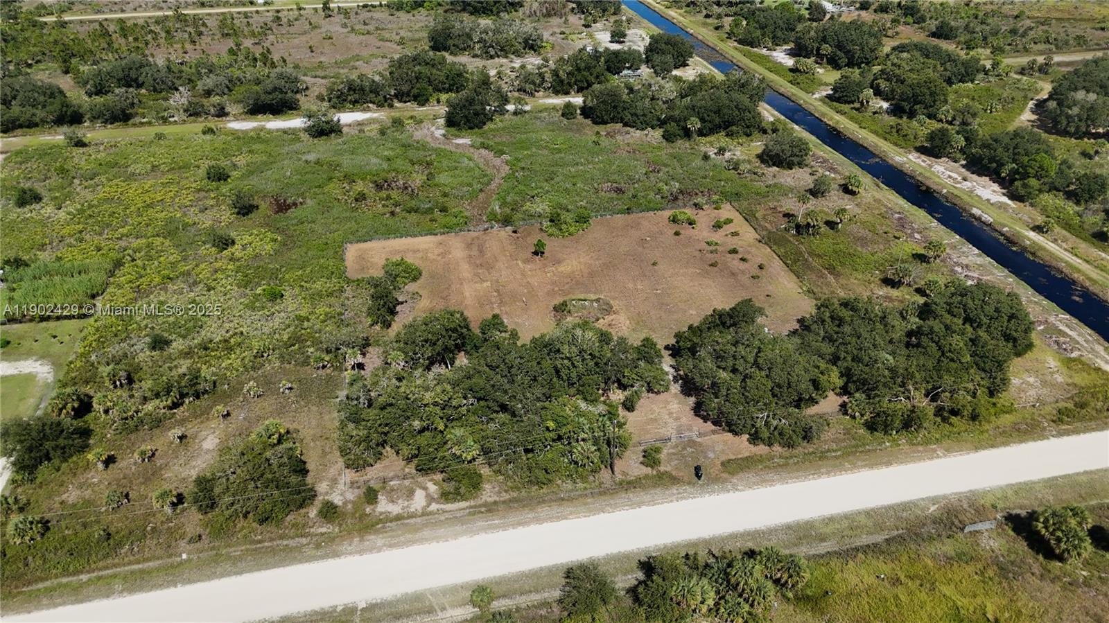 15307 NW 288th Okeechobee, FL 34972
