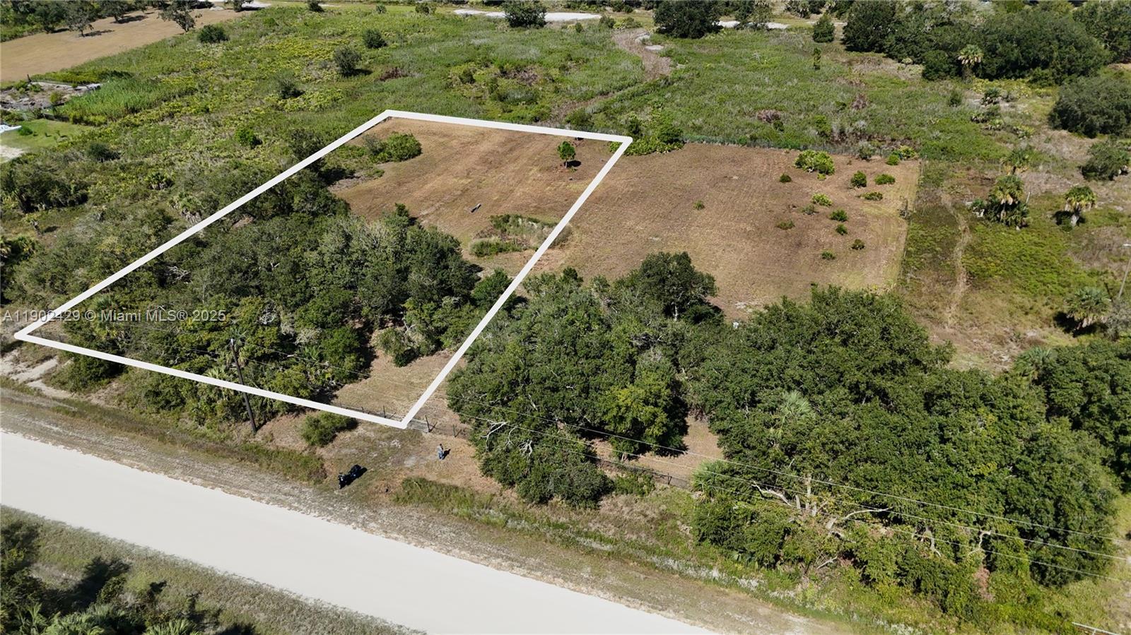 15307 NW 288th Okeechobee, FL 34972