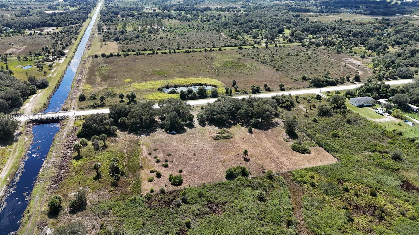 15307 NW 288th Okeechobee, FL 34972